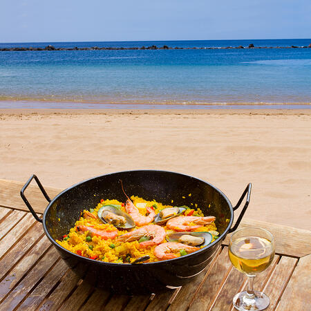 Traditional paella