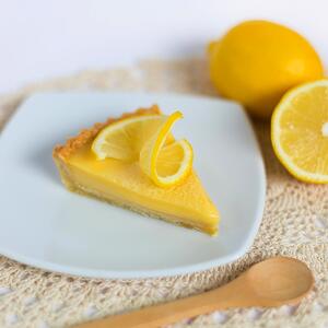 lemon tart with lemons