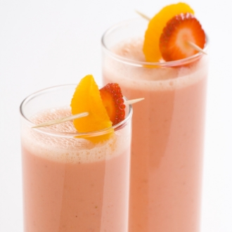Strawberry-orange_smoothie-062553-edited